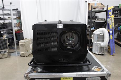 Barco HDF-W30 FLEX Projector - R9004540